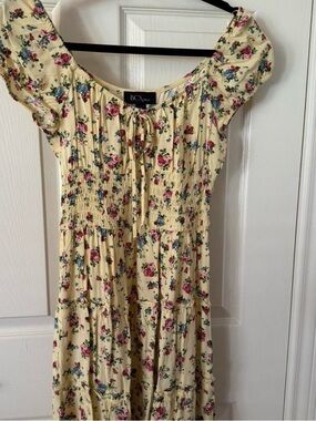 BCX Yellow Floral Tie-Neck Midi Dress